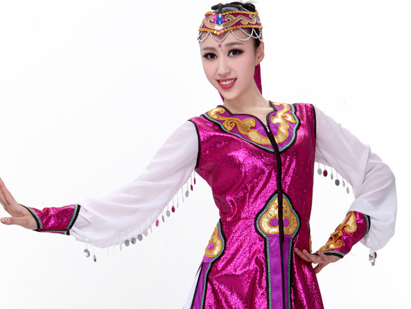 蒙古族舞蹈具体分类及其服饰特点